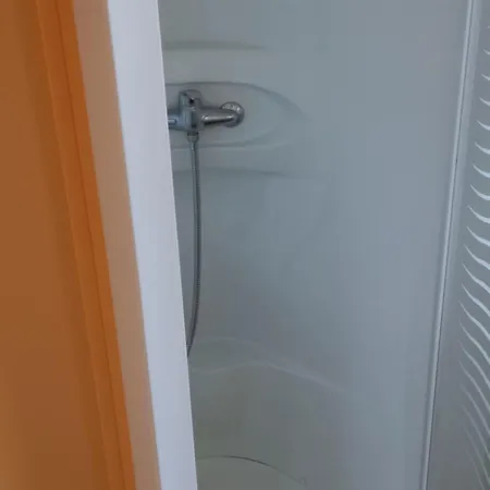 Mh372 Bois Dormant 6pers Camping *